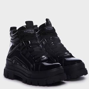 BUFFALO Aspha NC Mid Platform Boots